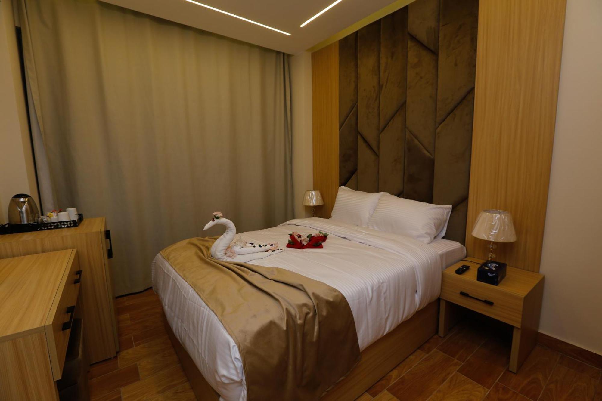 Rizk Pyramids View Hotel Kafret el-Gabal Exterior foto