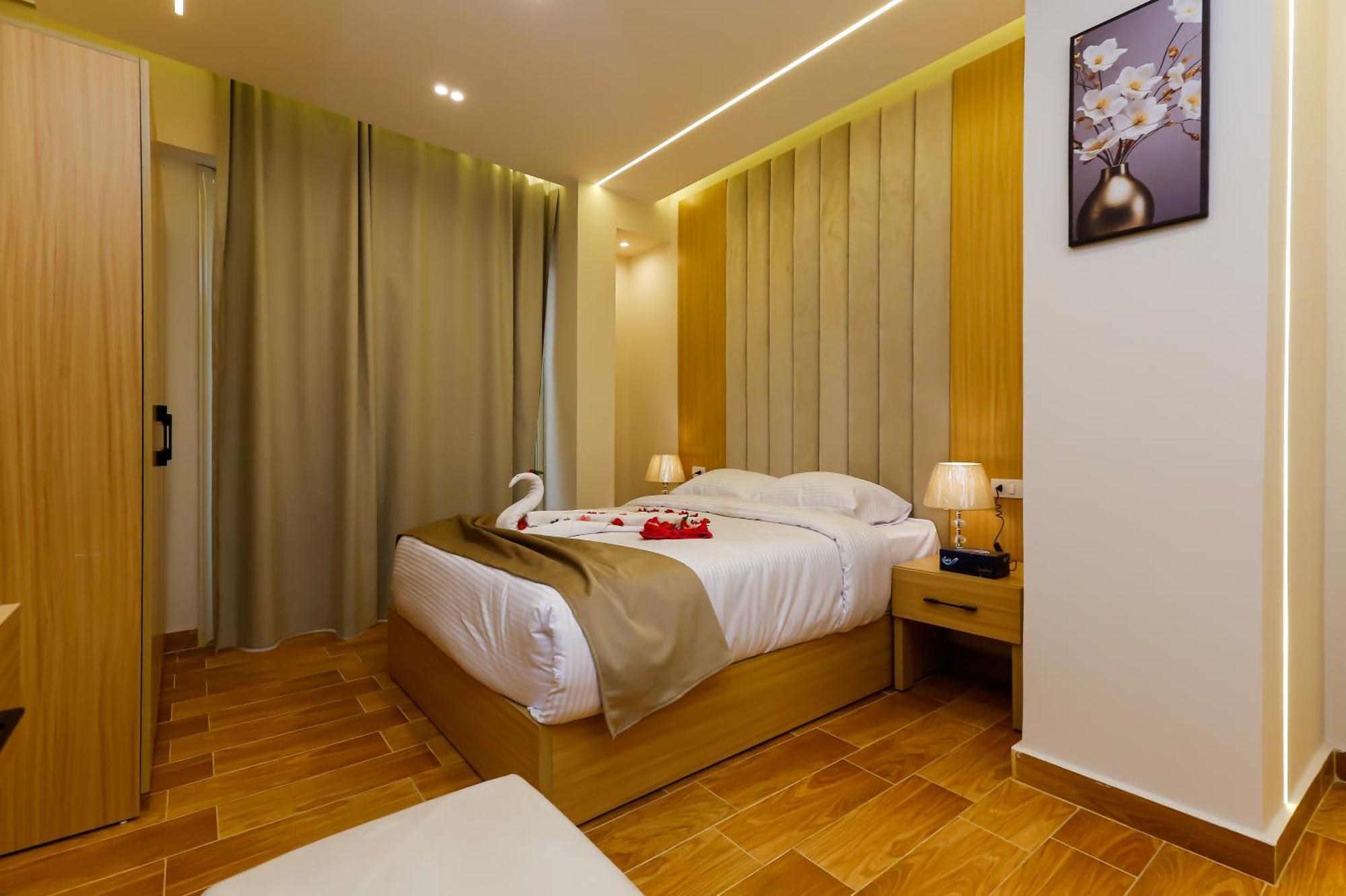 Rizk Pyramids View Hotel Kafret el-Gabal Exterior foto
